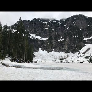 Meet your Posher, Chia